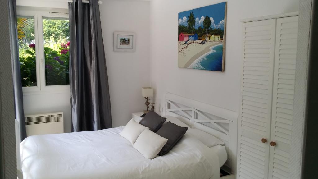 Double Room,451935954:JPEG